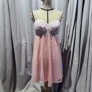 Vtg 60's Olga 9100 Girly Babydoll pink 36